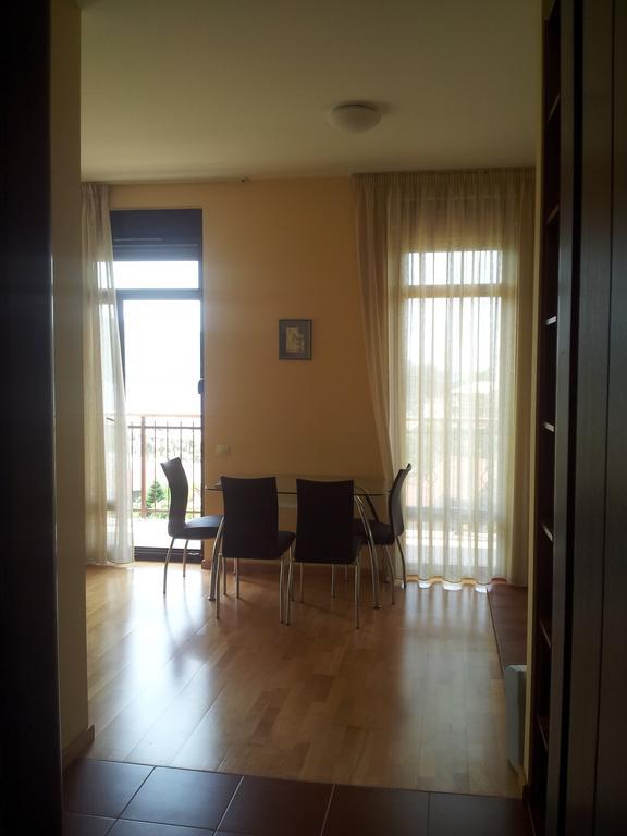 Apartments Ploski Херцег Нови Екстериор снимка