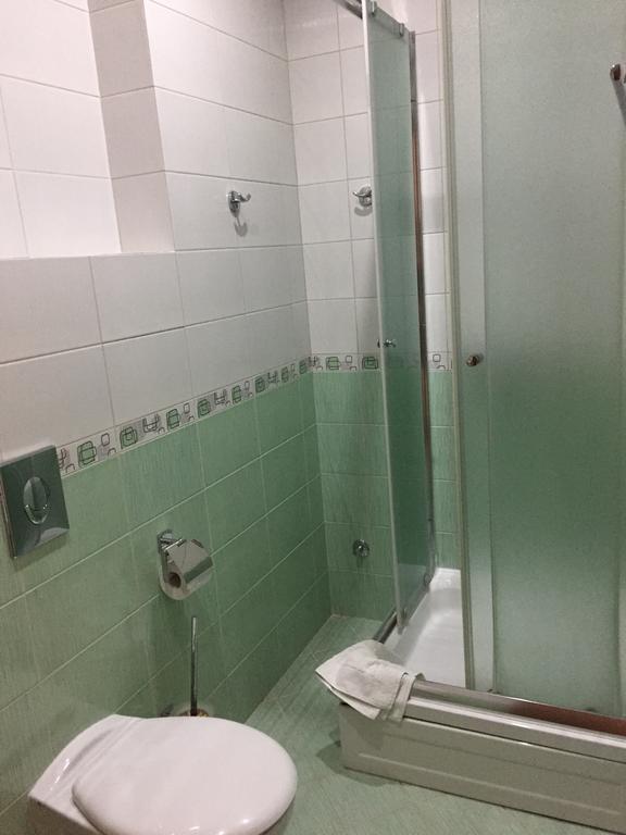 Apartments Ploski Херцег Нови Екстериор снимка