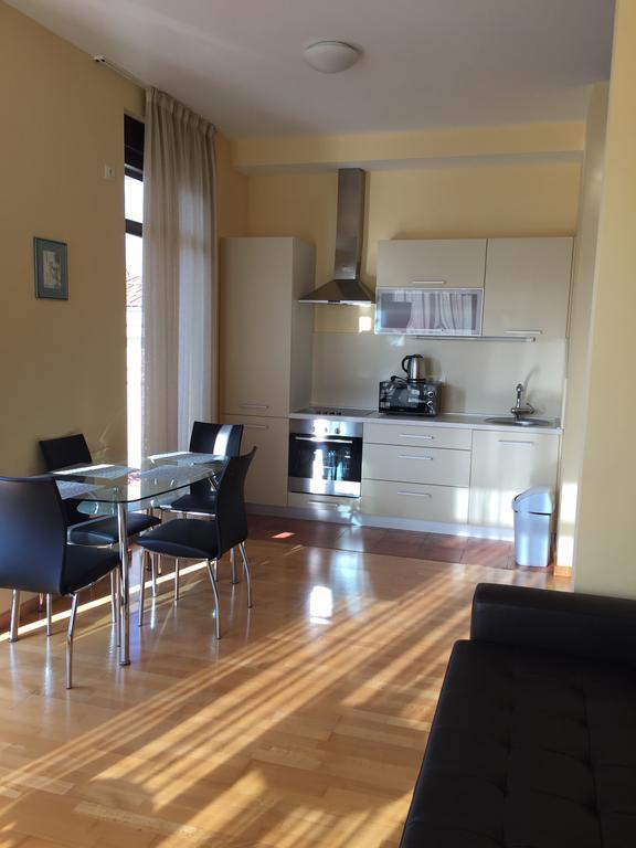 Apartments Ploski Херцег Нови Екстериор снимка